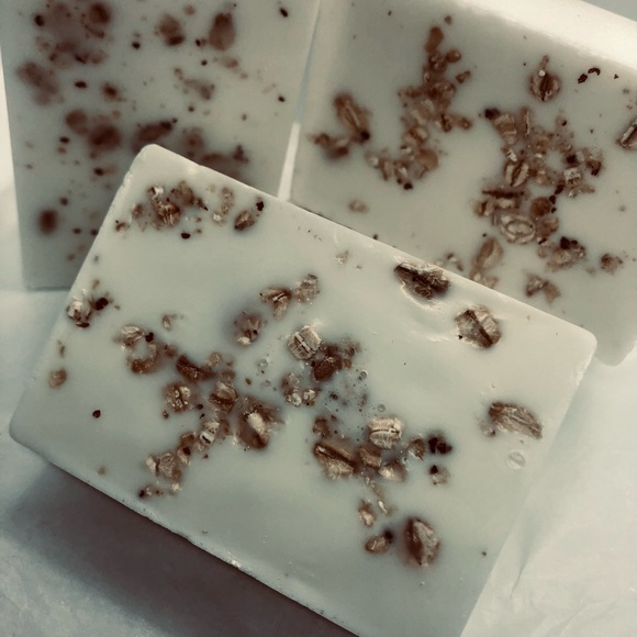 Oatmeal soap bar - Picture 1 of 3